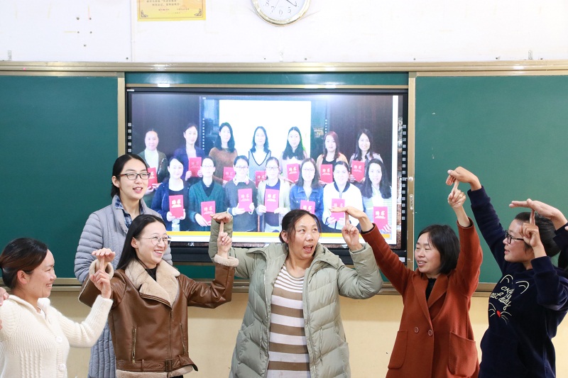 课堂游戏.JPG